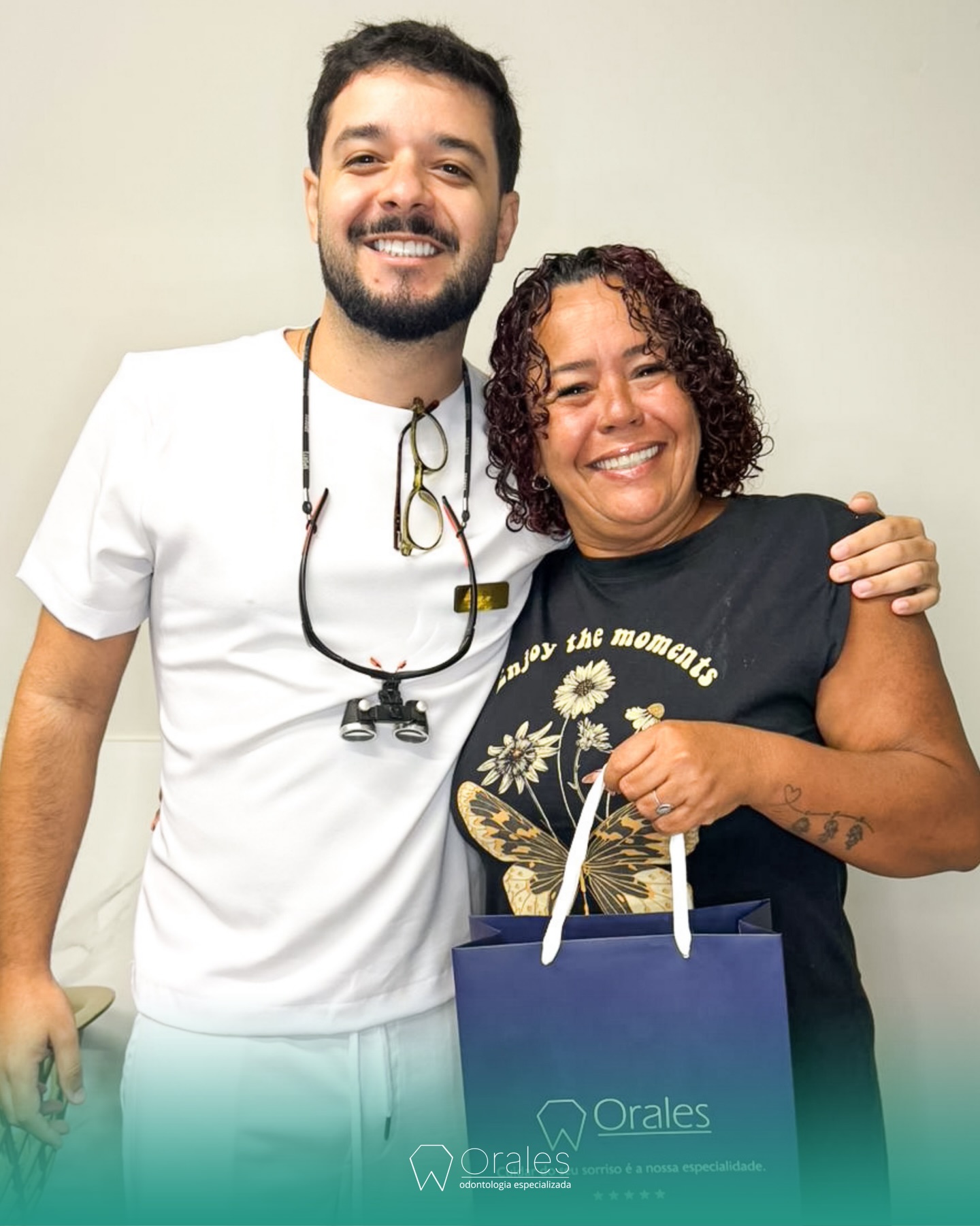 Dr. Luis Gustavo — Especialista em lentes de contato dental em Cabo Frio — RJ